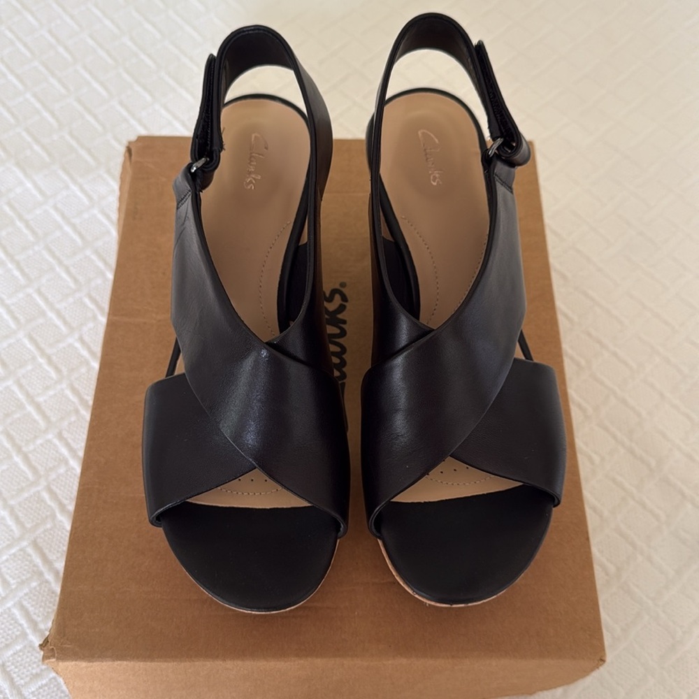 Clark’s Maritsa Lara Platform Sandal - Picture 4 of 7